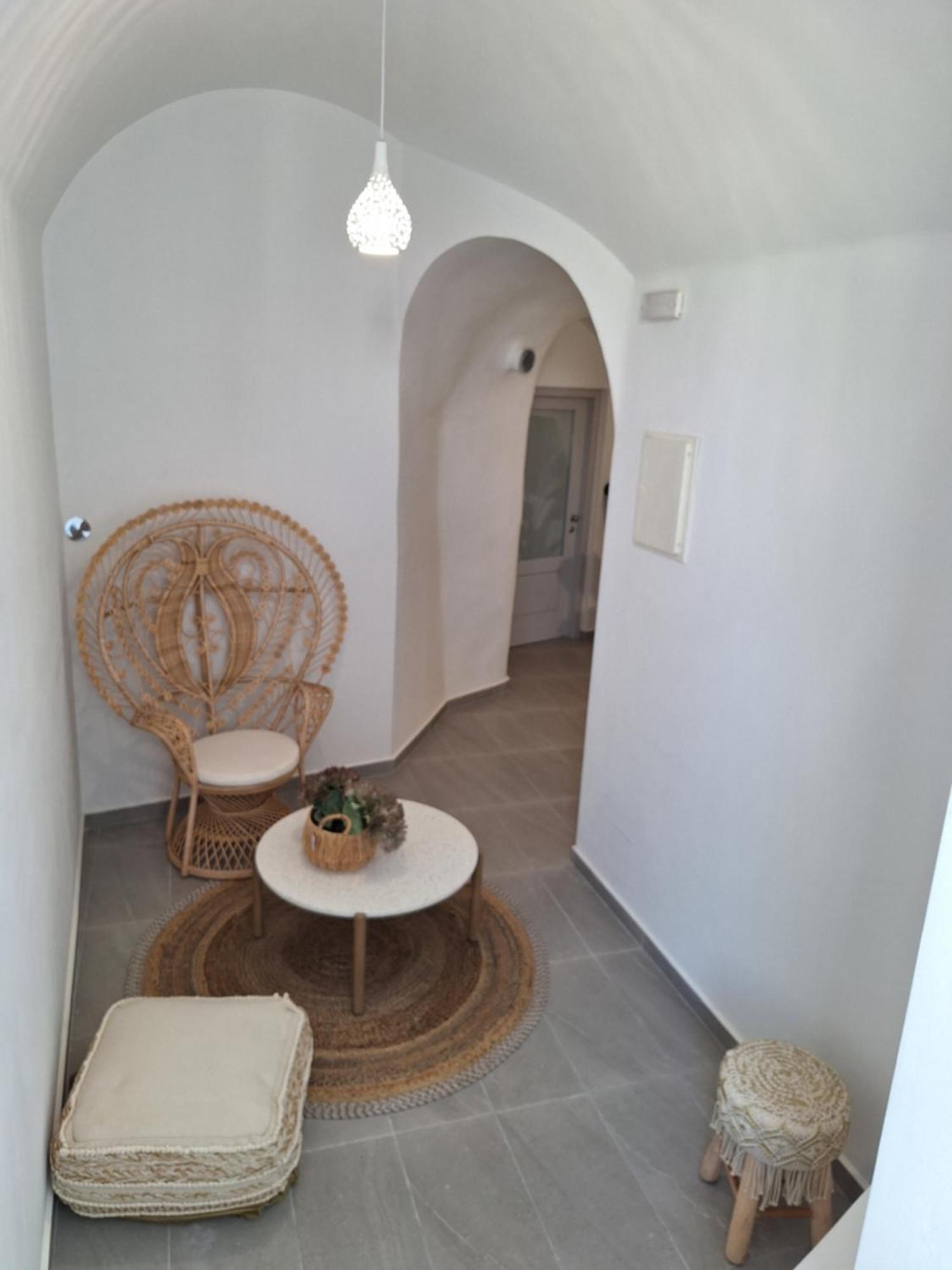 Anamnesis City Spa Тира Экстерьер фото