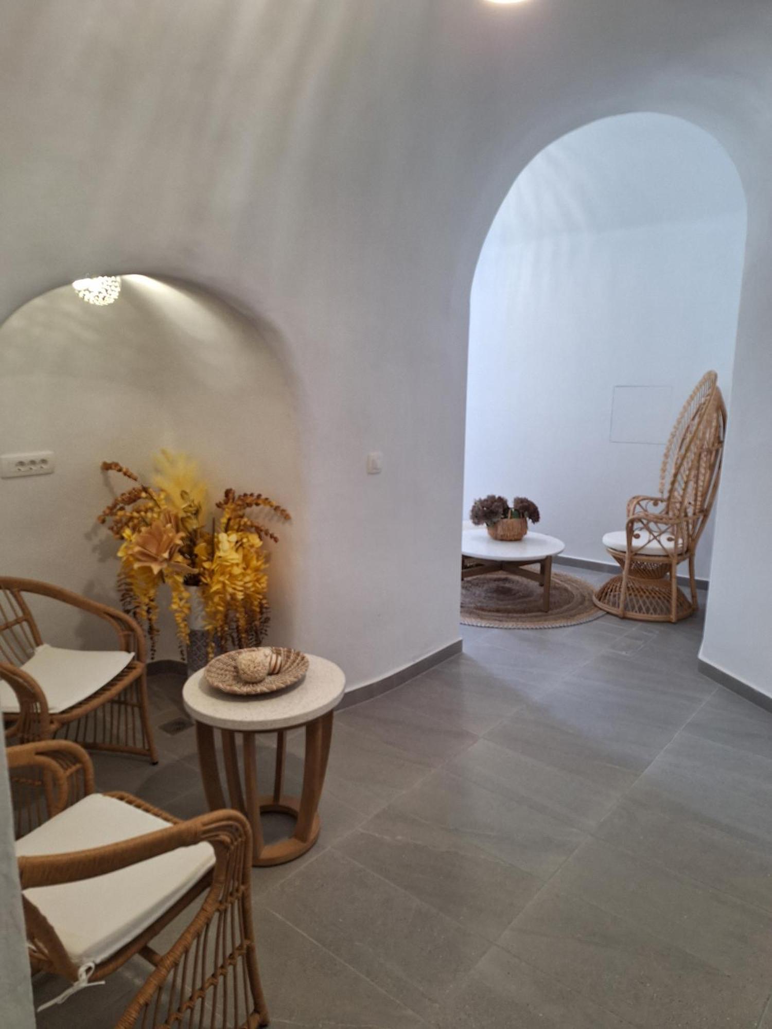 Anamnesis City Spa Тира Экстерьер фото