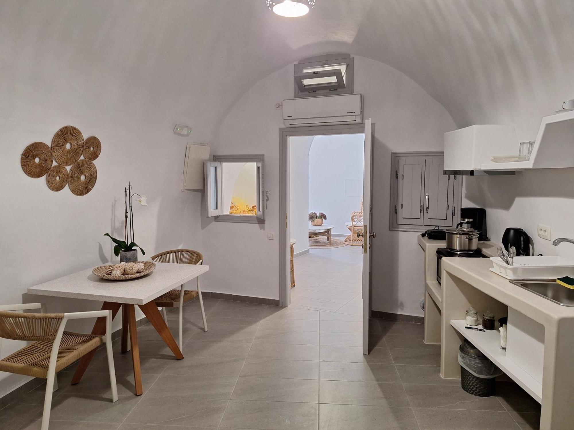 Anamnesis City Spa Тира Экстерьер фото