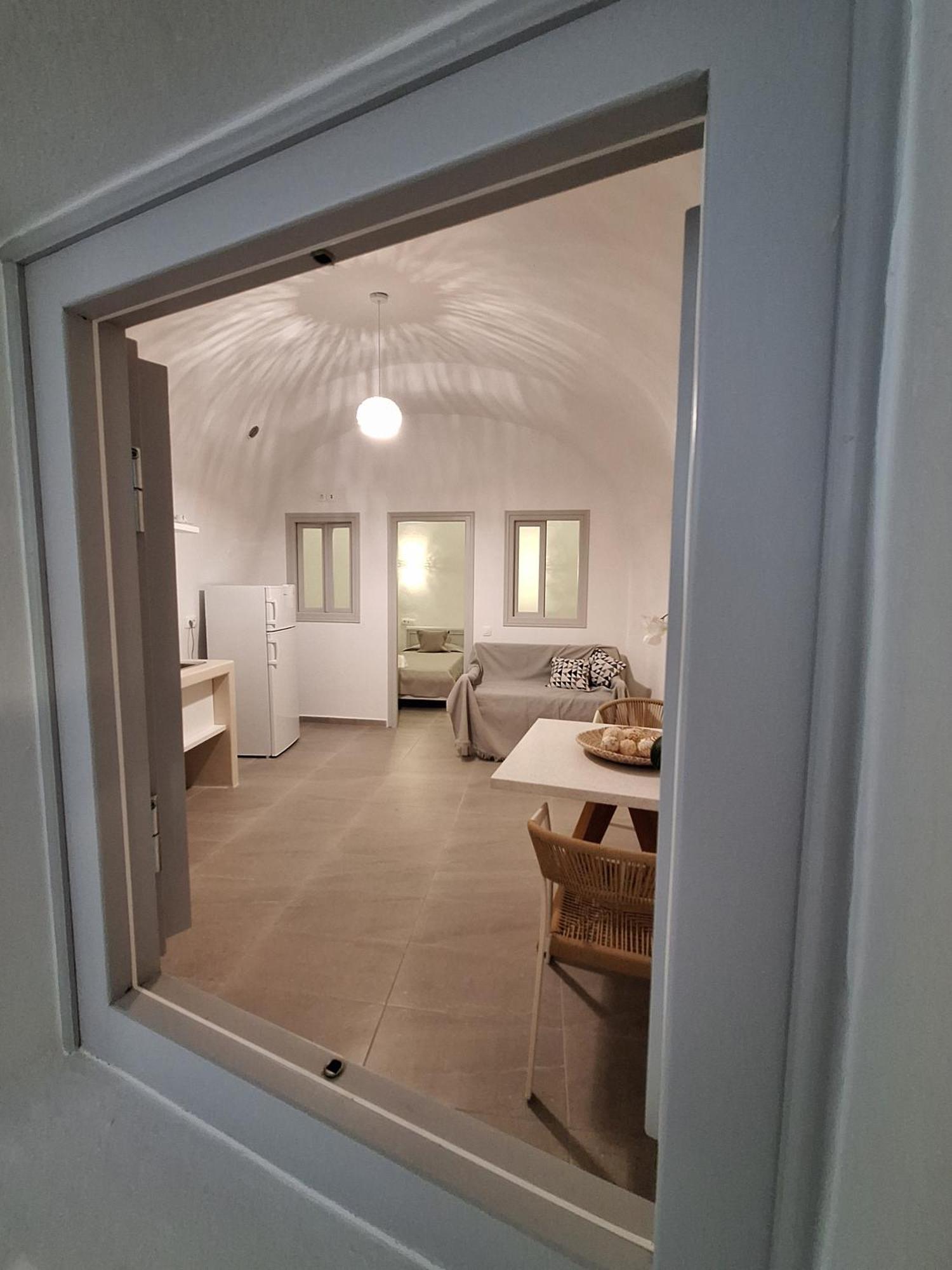 Anamnesis City Spa Тира Экстерьер фото